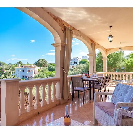 Vista Playa - Lom180 By Interhome