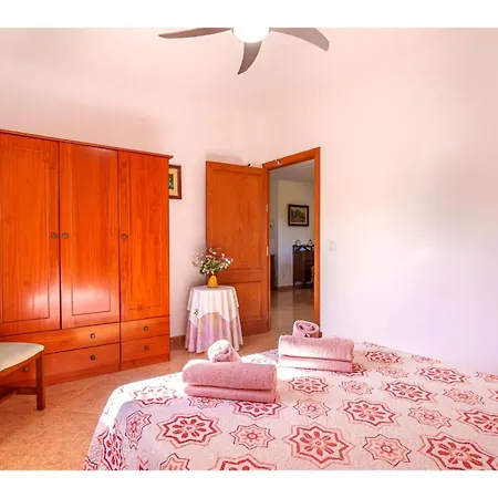 Apartment Vista Playa - Lom180 By Interhome Cala Llombards