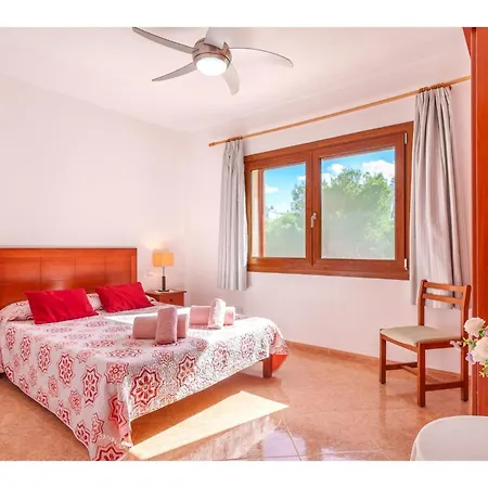Apartment Vista Playa - Lom180 By Interhome Cala Llombards